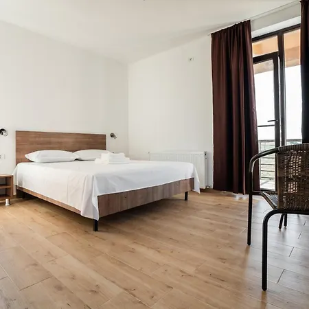 Pensjonat Casa Arel *